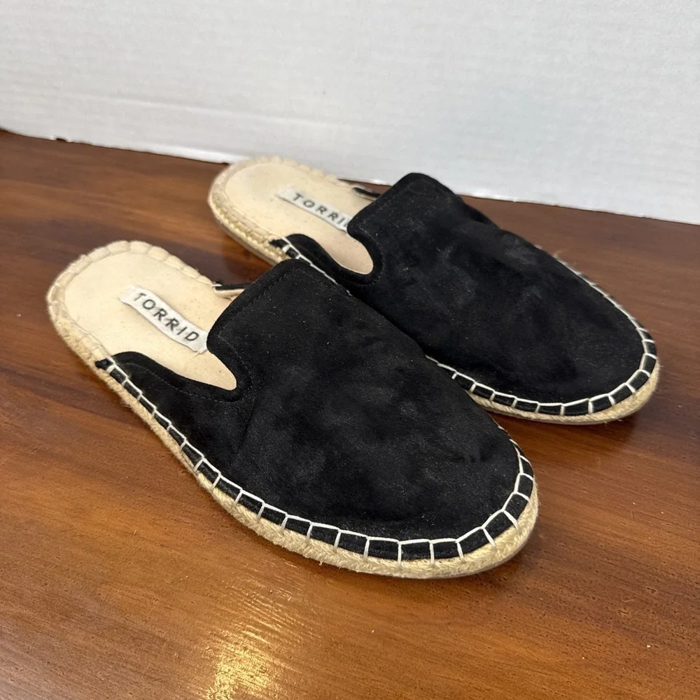 Women's Torrid‎ Black Espadrille Flats Size 7.5WW
